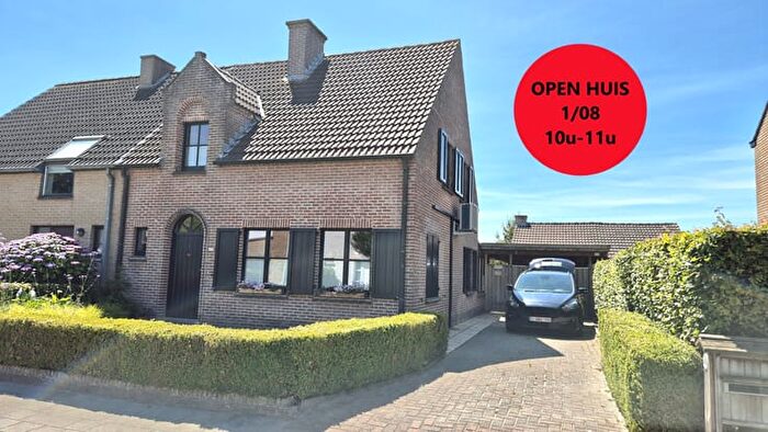 Maison 12 pièces à vendre - Rozenstraat, Oostkamp