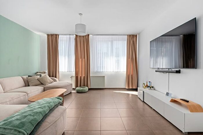 Appartement 3 pièces à Grotebaan, Antwerpen, à vendre