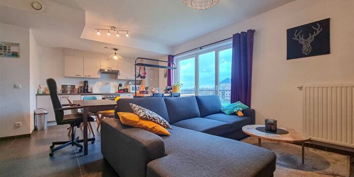 Appartement 2 pièces à Drève du Génie, Tournai, à louer