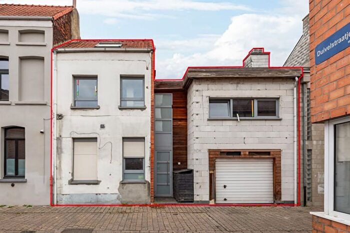 Maison 4 pièces à vendre à Guldenbodemstraat, MECHELEN