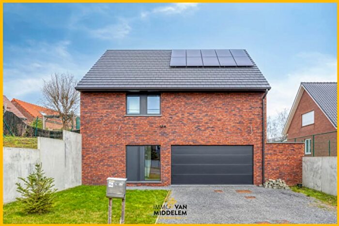 Herststraat A, Roosdaal : Maison 3 pièces à vendre