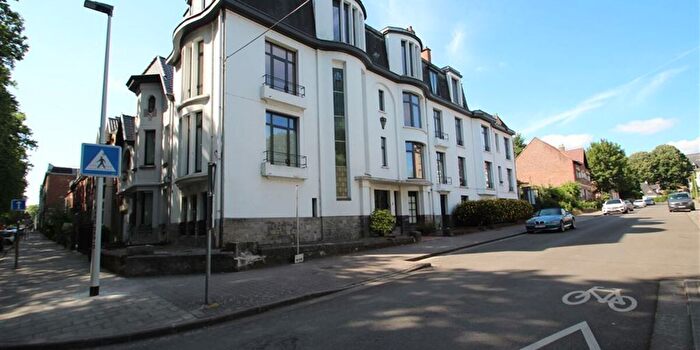 Appartement 2 pièces à Tournai, Henegouwen, à vendre