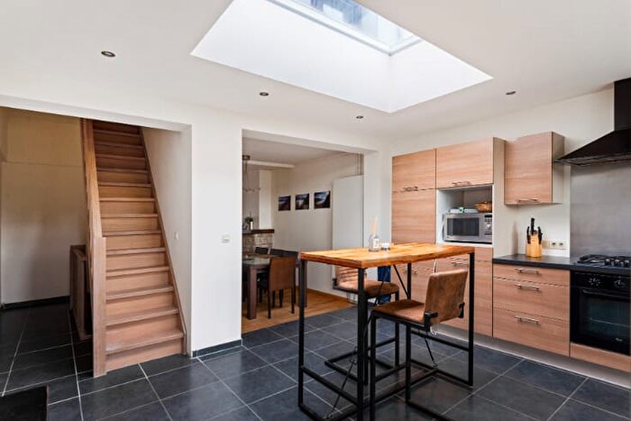 Maison 15 pièces à Noeveren, Boom, à vendre
