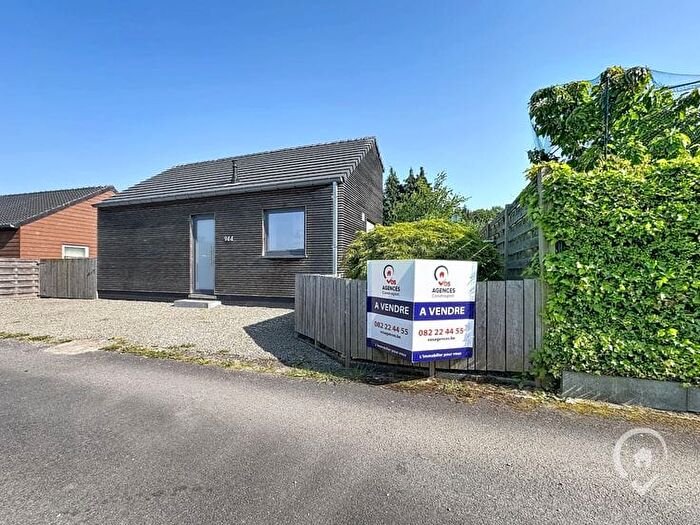 Maison 3 pièces à La Gayolle, Yvoir, à vendre