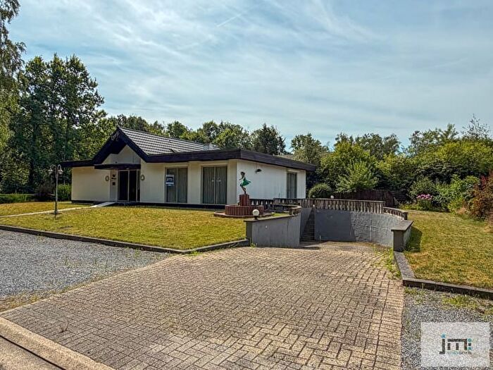 Maison 11 pièces à vendre - Elzenlaan, Diepenbeek
