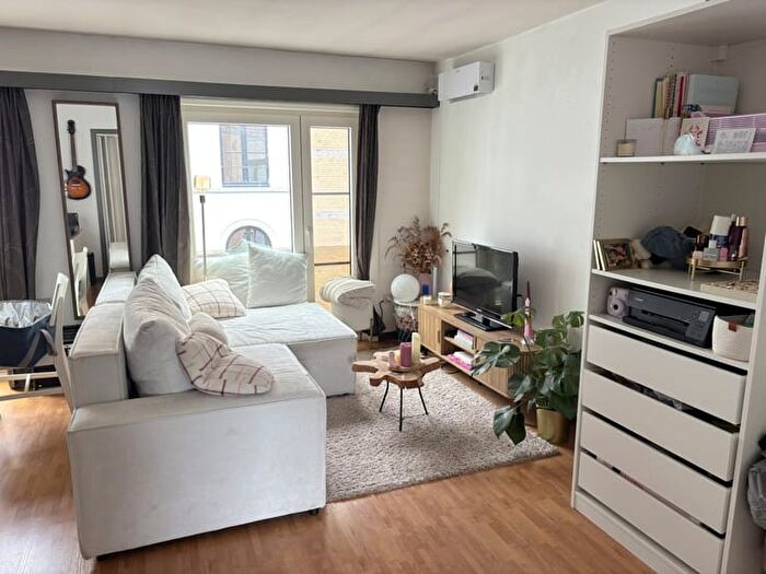 Appartement 6 pièces à Onderstraat, E, à louer
