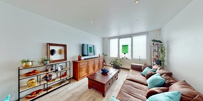 Appartement 1 pièce à louer à Koninklijkelaan, Moeskroen