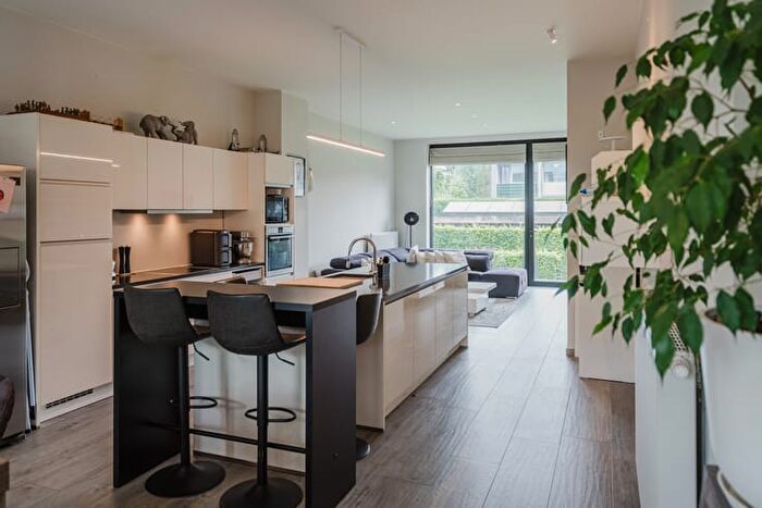 Aalbeeksesteenweg, Kortrijk : Appartement 10 pièces à vendre