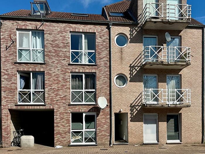 Nieuwe Kempen, Genk : Appartement 1 pièce à vendre
