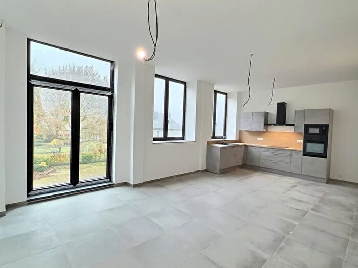 Appartement 3 pièces à RUE REINE ASTRID, Chimay, à vendre