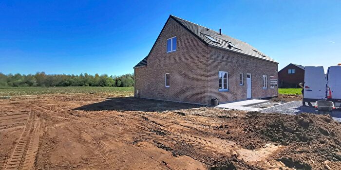 Maison 4 pièces à Neufmaison, Henegouwen, à vendre