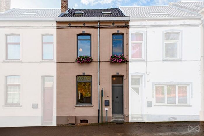 Maison 13 pièces à vendre à Chaussée de Bruxelles, Wavre