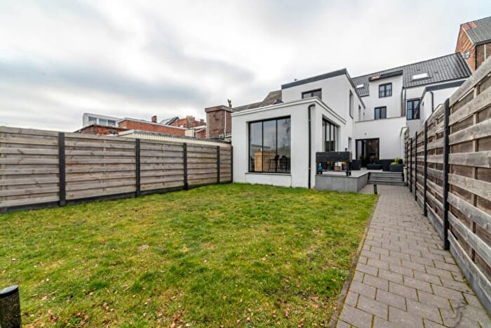 Maison 5 pièces à vendre à Antwerpsestraat, Boom