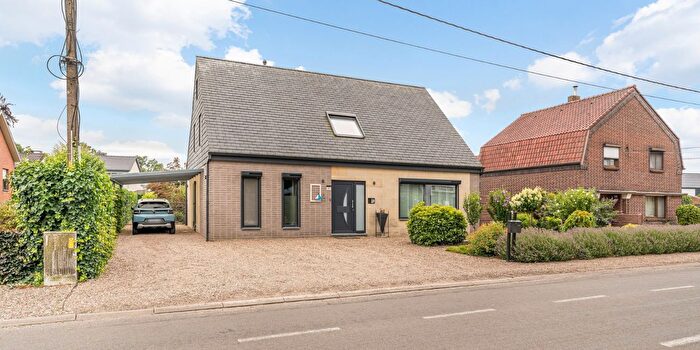 Maison 4 pièces à vendre à Zandbosstraat a, Molenbeersel
