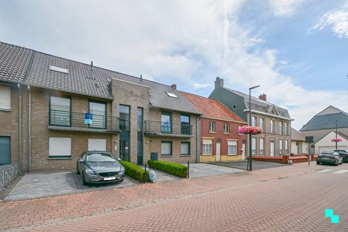 Gitsbergstraat, Gits : Appartement 13 pièces à louer