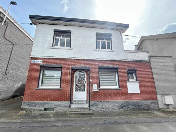 Maison 3 pièces à vendre à Rue de la Place, Trazegnies