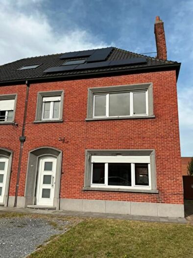 Maison 5 pièces à vendre à Hoogstraat, Oostrozebeke