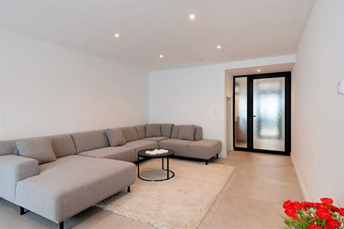 Maison 4 pièces à Ooststraat, ZOTTEGEM, à vendre