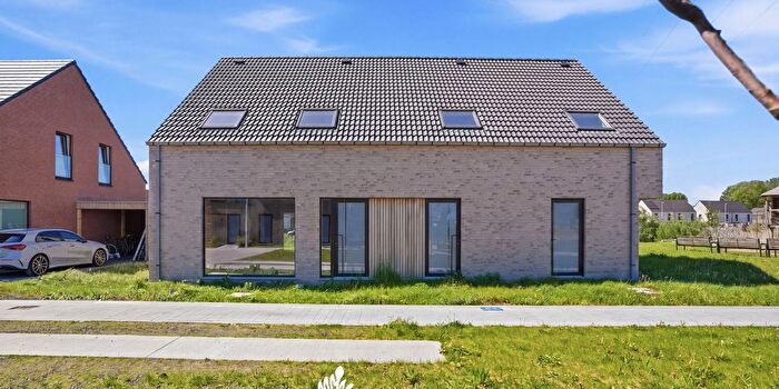 Maison 3 pièces à vendre à Albert Biesbrouckstraat, Roeselare