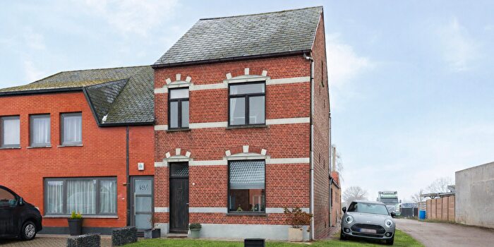 Verboekt, Vorst : Maison 3 pièces à vendre