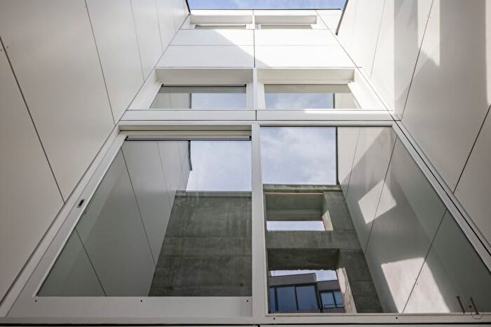 Maison 11 pièces à vendre à Ravenstraat, Leuven