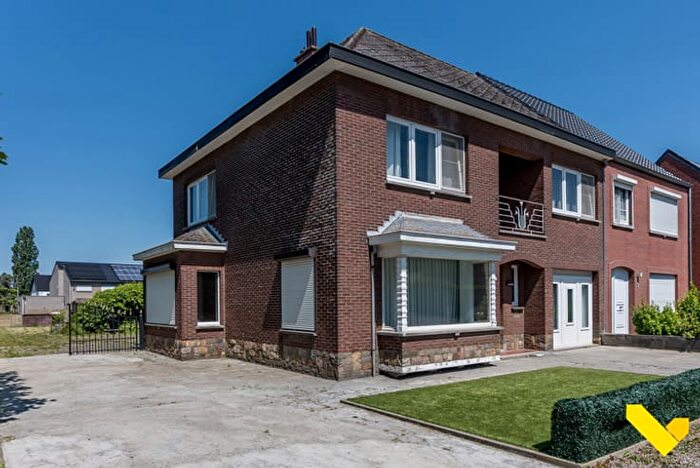 Maison 4 pièces à Schutpenning, TessenderloHam, à vendre