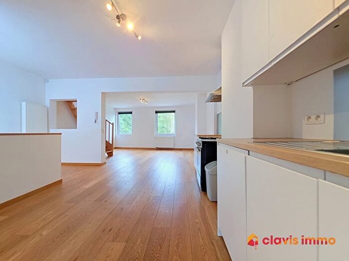 Chaussée d'Alsemberg, LINKEBEEK : Appartement 2 pièces à vendre