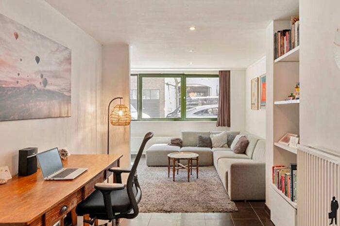 Appartement 1 pièce à vendre à Graaf van Egmontstraat, Antwerpen