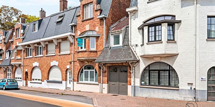 Oswald Ponettestraat, Ronse : Maison 4 pièces à vendre