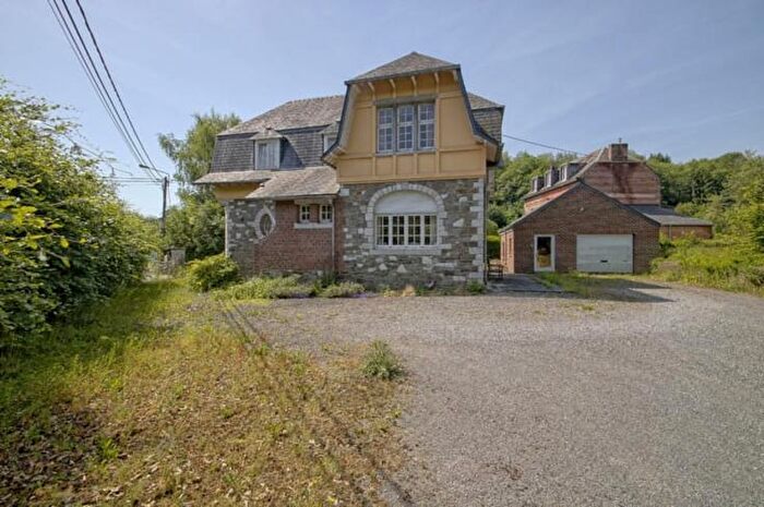 Maison 3 pièces à Chaussée de Givet, Hastière, à vendre