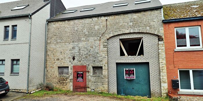 Maison 4 pièces à vendre - YvesGomezée, Namen