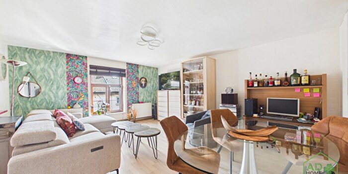 Appartement 1 pièce à vendre - Châtelet, Henegouwen
