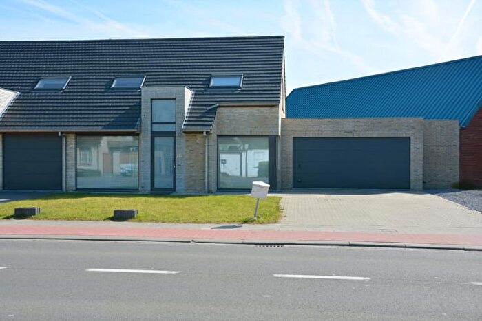 Maison 1 pièce à louer à Westkerkestraat, Eernegem