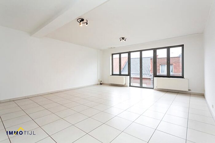 Stoofstraat, Merchtem : Appartement 2 pièces à louer