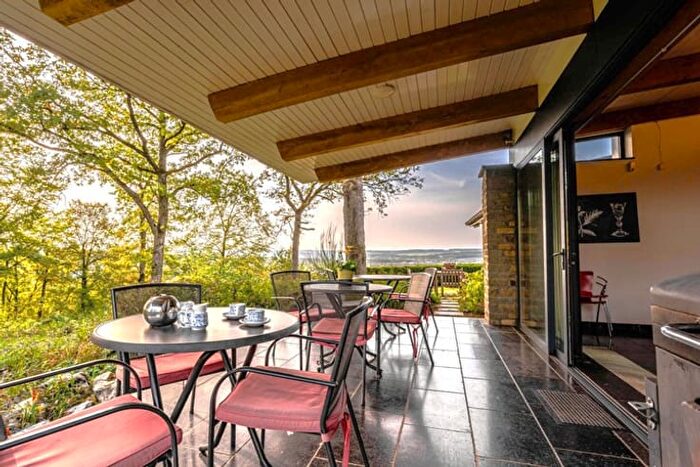 Maison 5 pièces à Rue du Menhir, Durbuy, à vendre