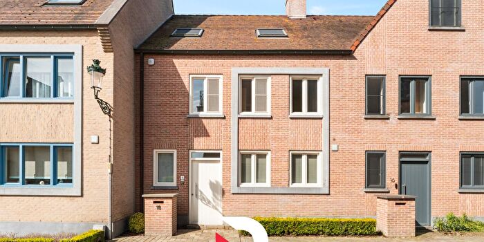 Willem de Dekenstraat, Brugge : Maison 4 pièces à vendre