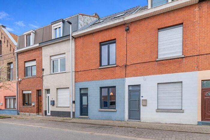 Maison 1 pièce à Stokerijstraat, SintPietersLeeuw, à vendre