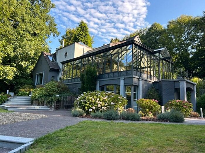 Maison 7 pièces à Terhulpsesteenweg, Hoeilaart, à vendre