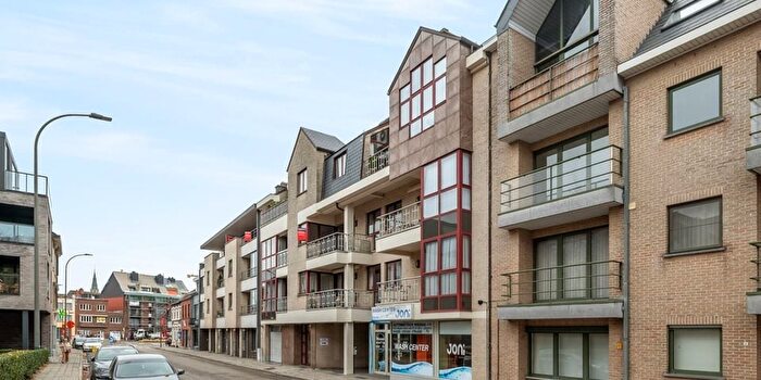 Luikersteenweg, SintTruiden : Appartement 2 pièces à vendre