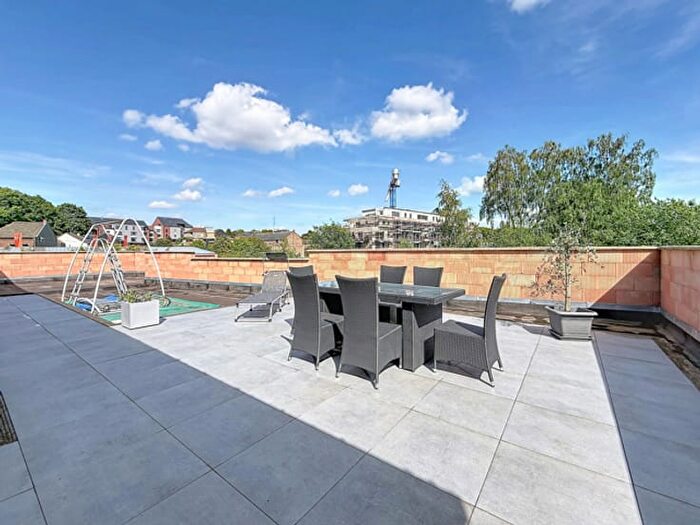 Rue Georges Keuwet, La Louvière - Appartement 2 pièces à vendre