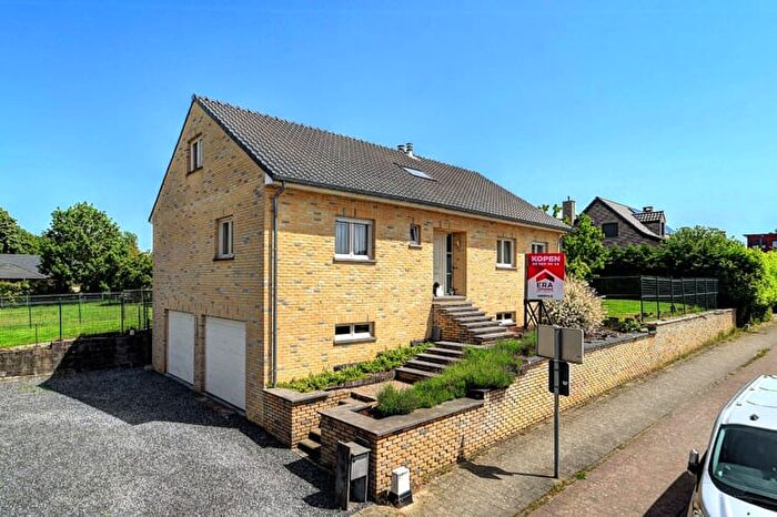 Maison 4 pièces à Waversesteenweg, Hoeilaart, à vendre