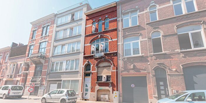 Appartement 3 pièces à vendre - Charleroi, Henegouwen