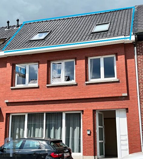 Appartement 6 pièces à louer à Dries, Hillegem