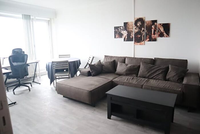 Appartement à vendre à Quai Paul Van Hoegaerden, G