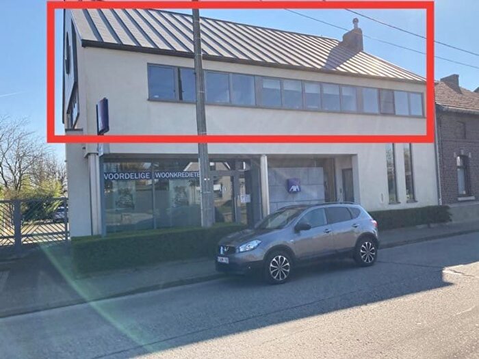 Appartement à Grote Steenweg, Drieslinter, à louer