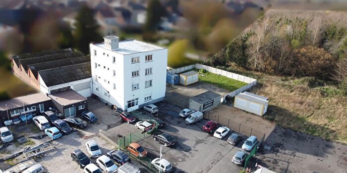 Quaregnon, Henegouwen : Appartement 8 pièces à vendre