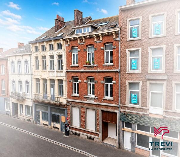 Maison 7 pièces à Rue de Marcinelle, CHARLEROI, à vendre