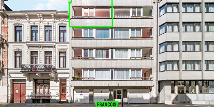 Appartement 2 pièces à Brusselstraat, Oostende, à vendre