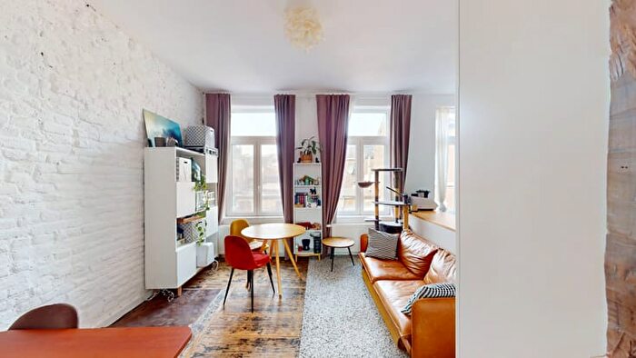 Appartement 1 pièce à Rue des Cloutiers, Liège, à vendre