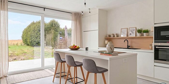 Maison 3 pièces à vendre - Zwevegemstraat, Ingooigem